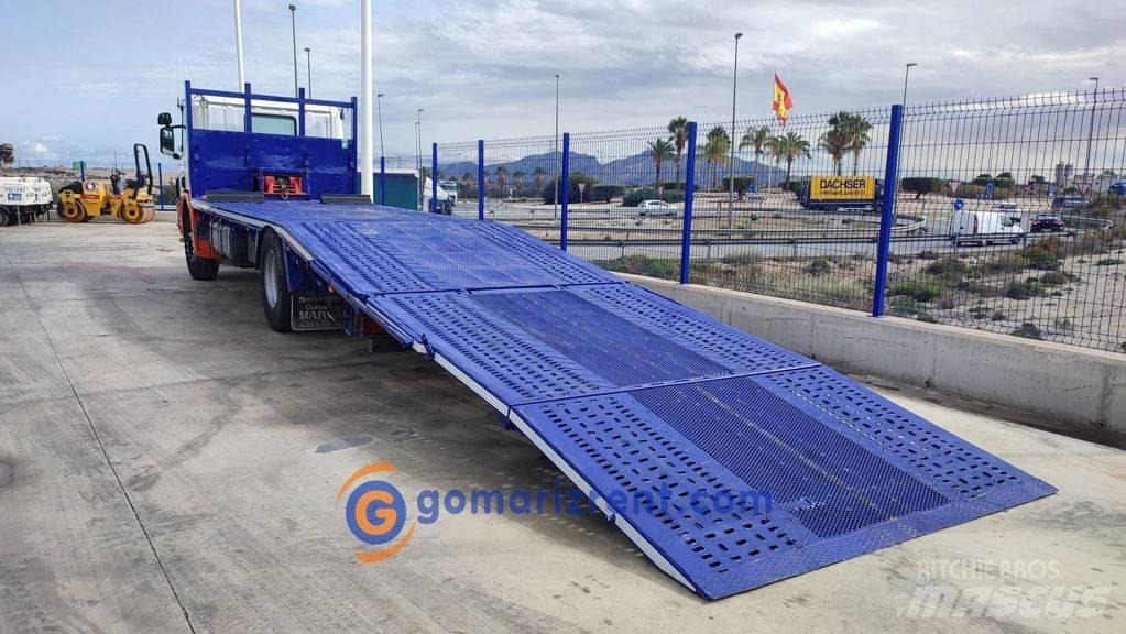Scania P 220 Lastbil med lad/Flatbed