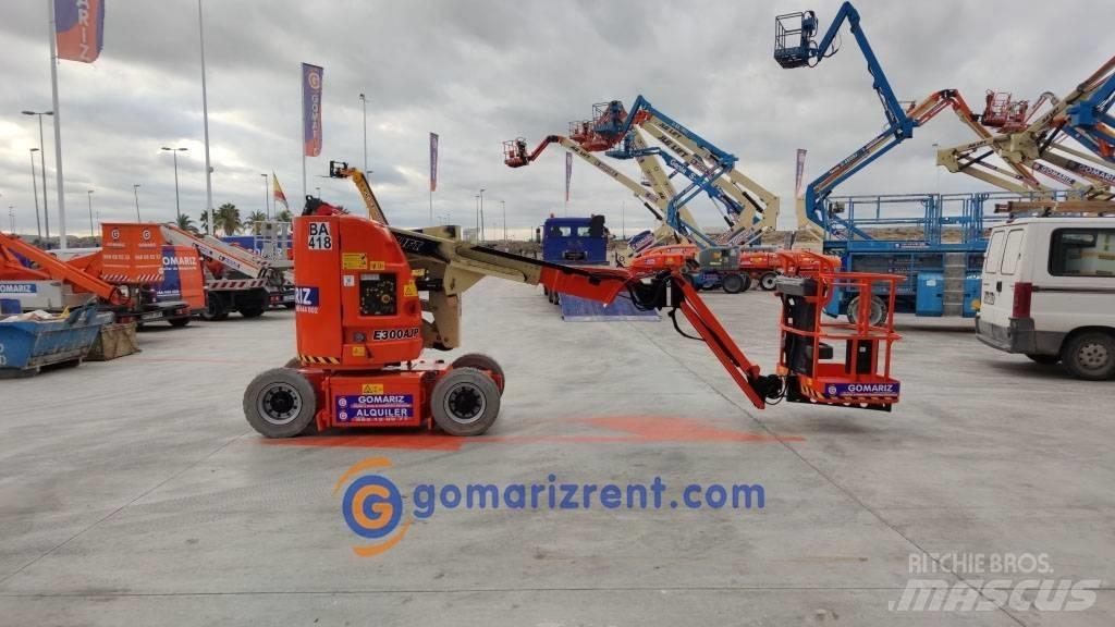 JLG E 300 AJP Bomlifte med knækarm