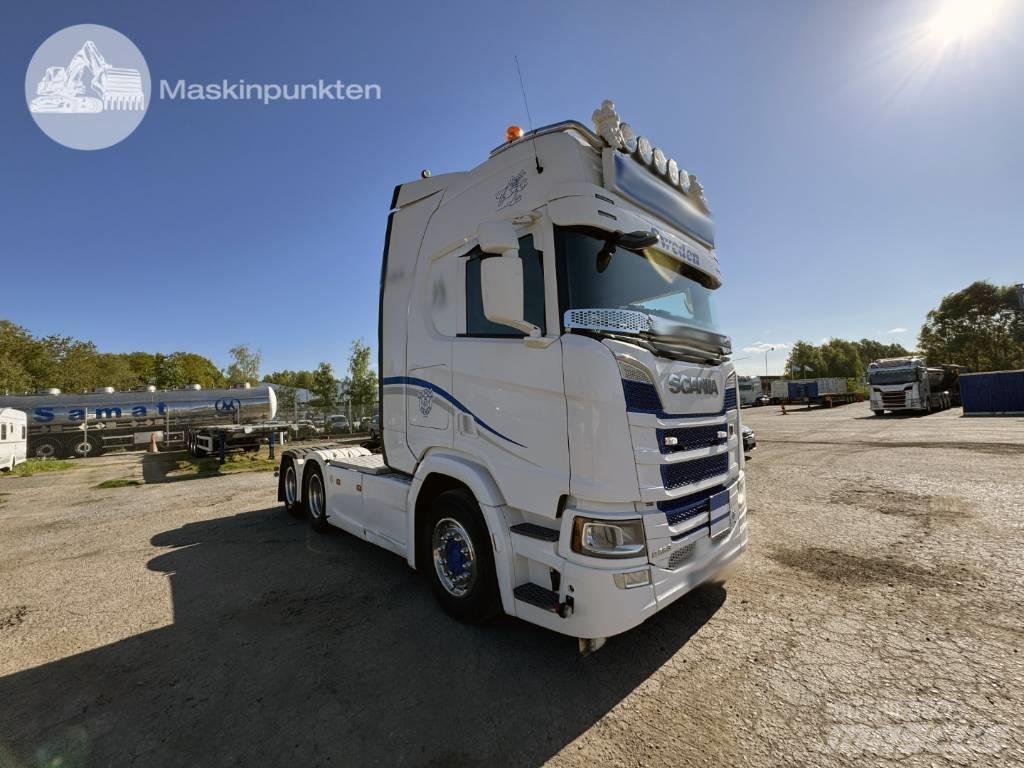 Scania R 650 ADR Trækkere