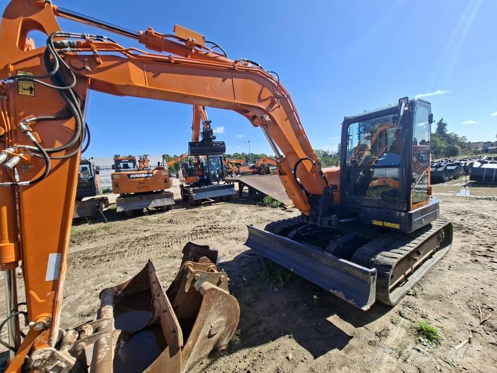 Doosan DX 85 R-3 Midi-gravemaskiner 7t - 12t