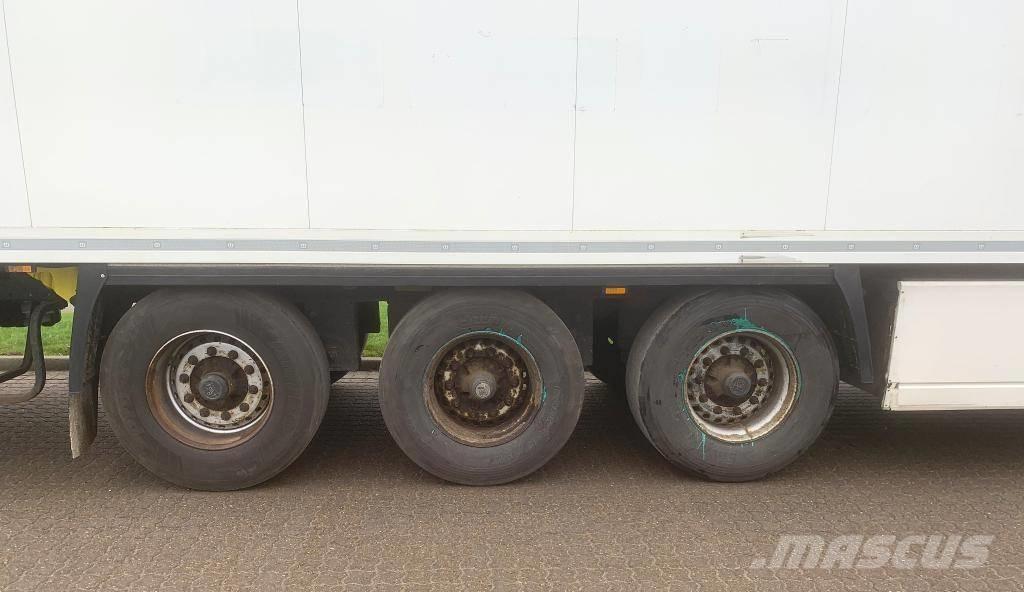 Krone SDR27 Semi-trailer med Kølefunktion