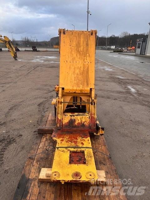 Liebherr LIFT CAB Kabiner og interiør
