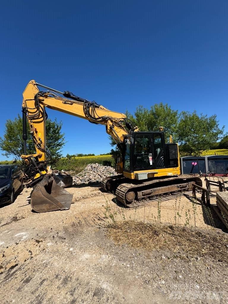 CAT 325 FL CR Gravemaskiner på larvebånd