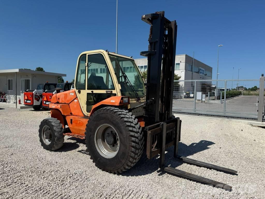 Manitou M 30.4 Diesel gaffeltrucks