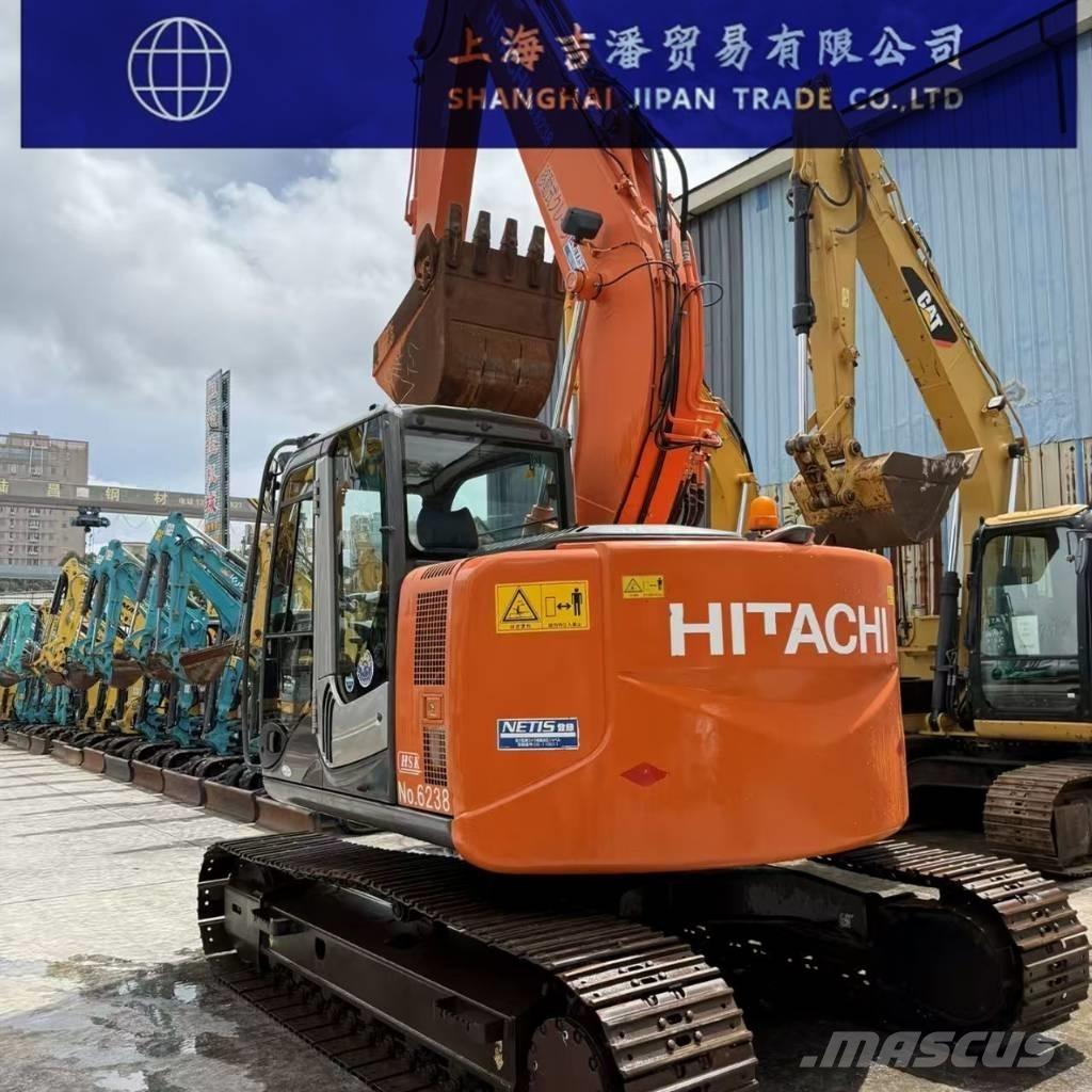 Hitachi ZX 135 Gravemaskiner på larvebånd