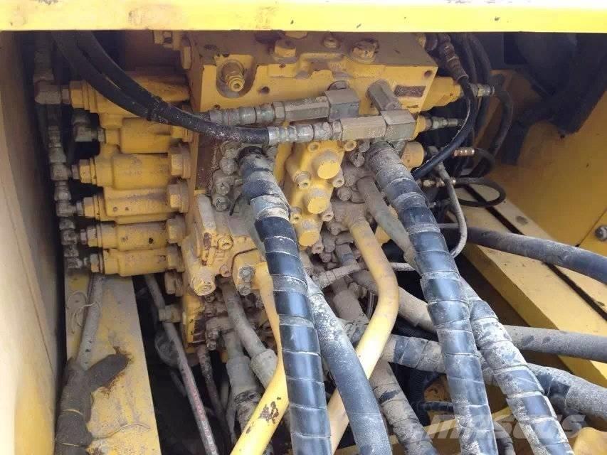 Komatsu pc220-7 Gravemaskiner på larvebånd