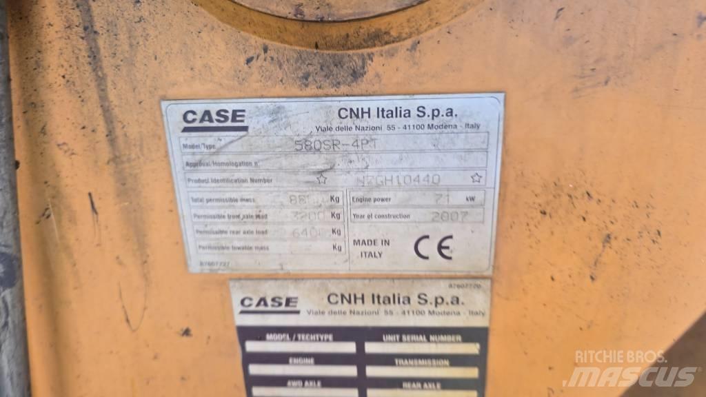 CASE 580 SR Rendegravere