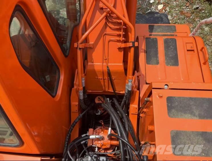 Doosan DH150W-7 Gravemaskiner på hjul