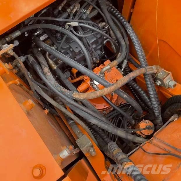Doosan DH150W-7 Gravemaskiner på hjul
