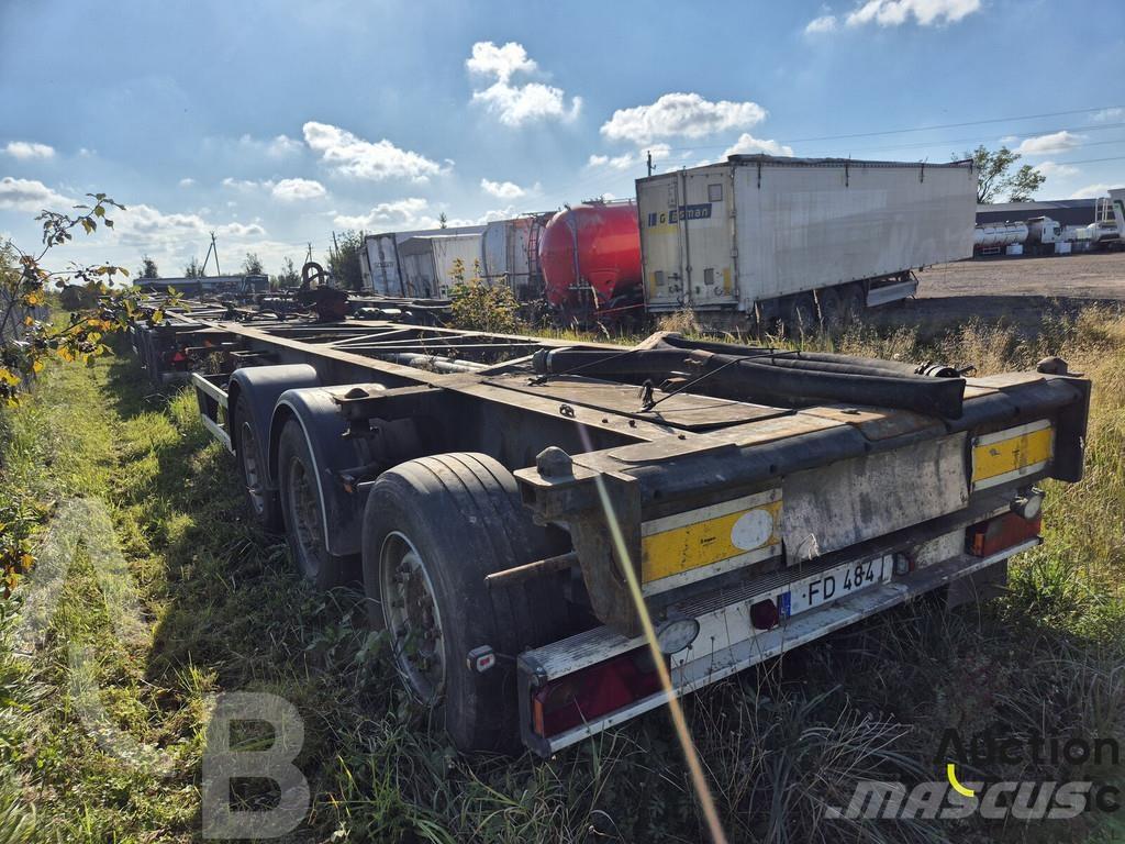 Renders N3ST31L Semi-trailer med Gardinsider