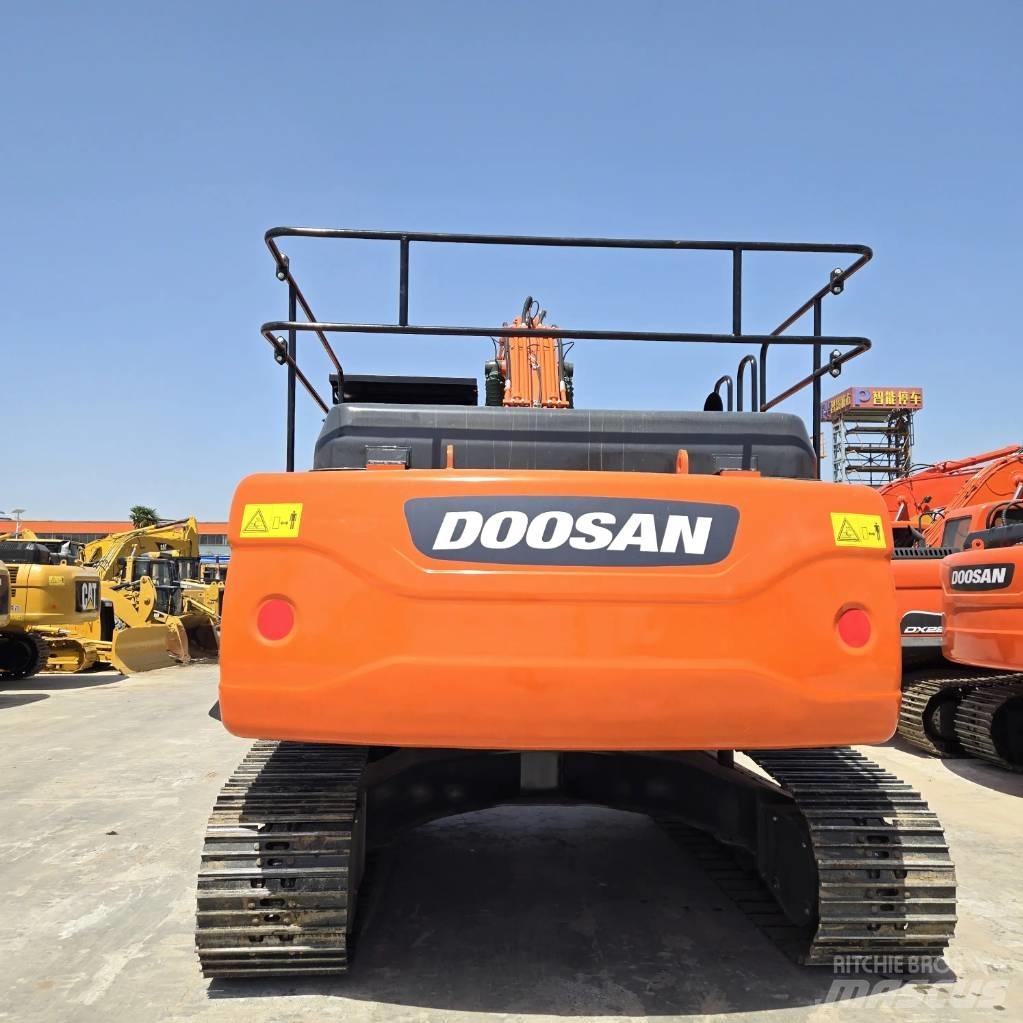 Doosan DX 300 LC Minigravemaskiner