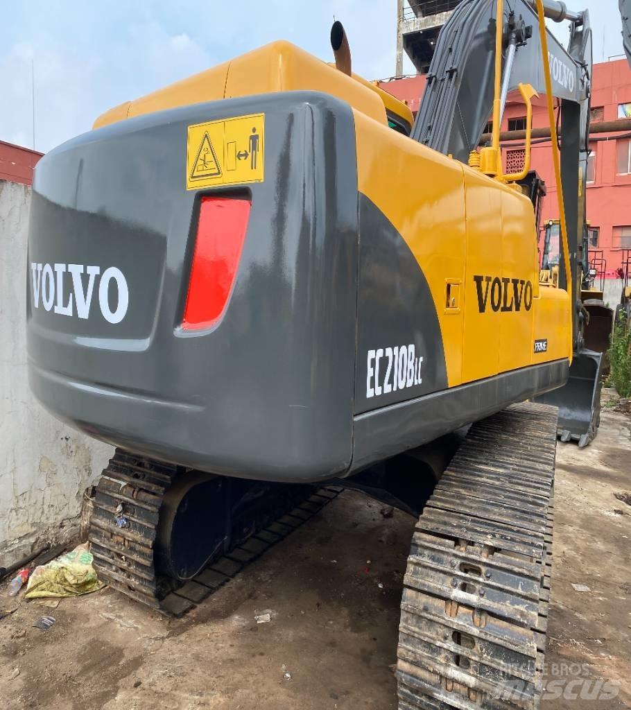 Volvo EC 210 B LC Gravemaskiner på larvebånd