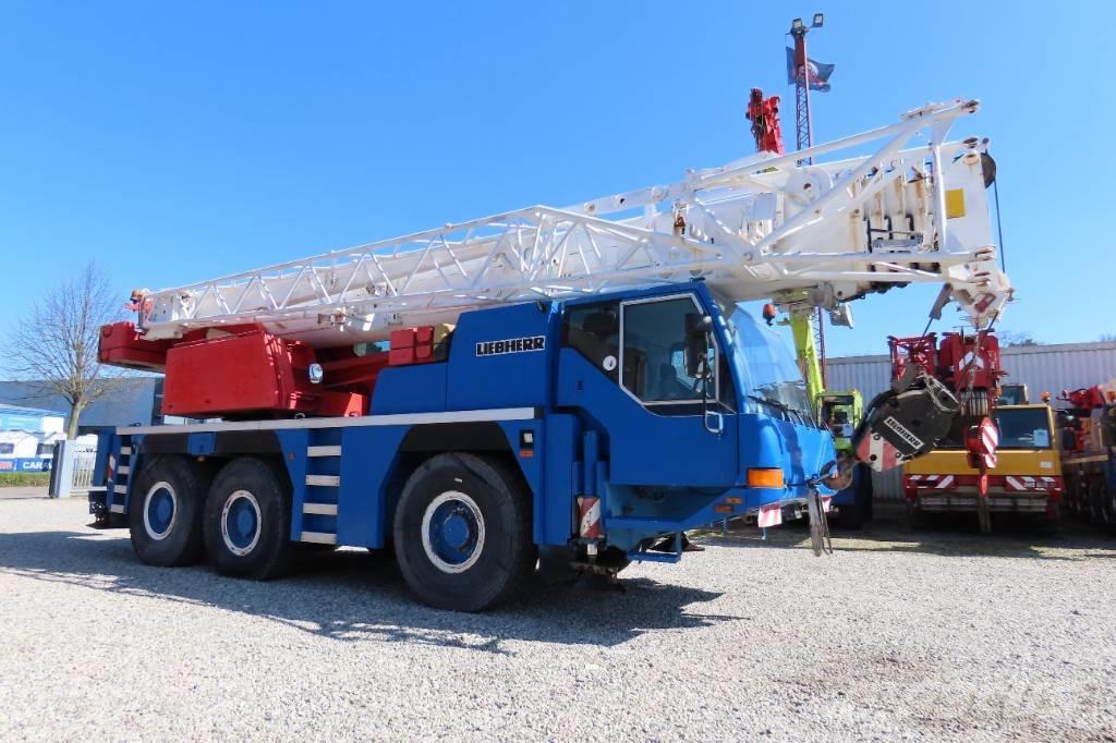 Liebherr LTM 1055-1 Kraner til alt terræn