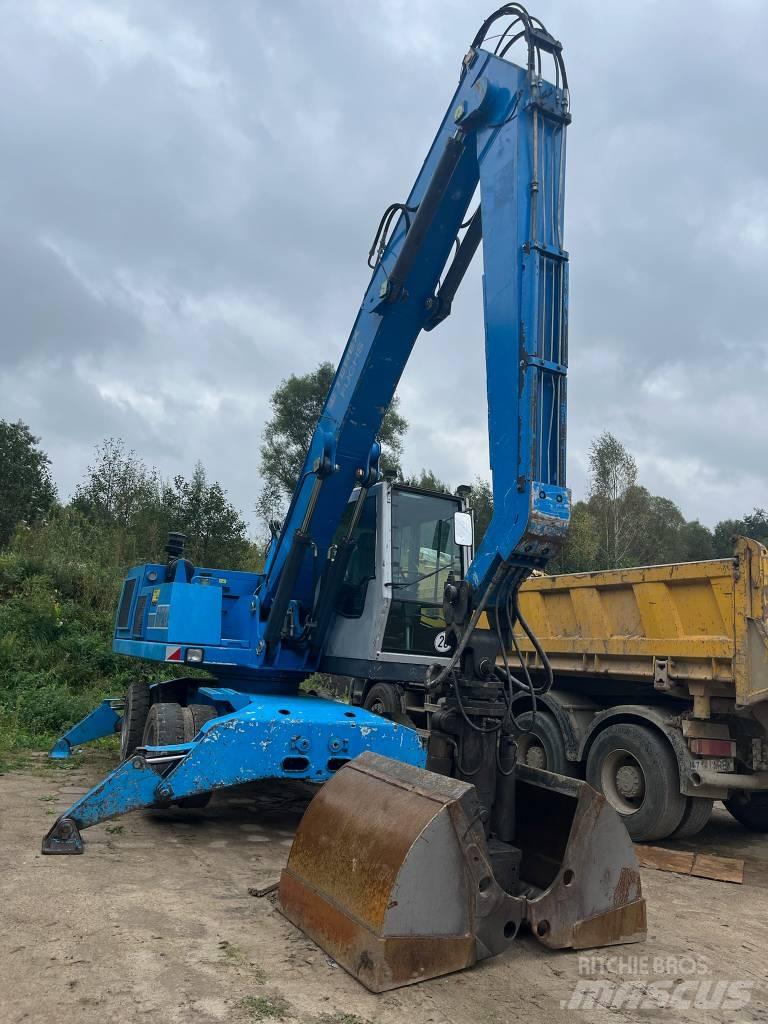 Fuchs MHL 320 Gravemaskiner på hjul