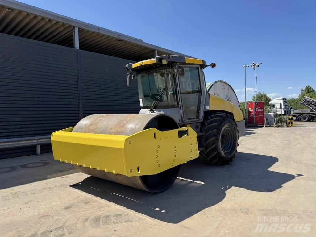 Dynapac CA3500D Enkelt tromle