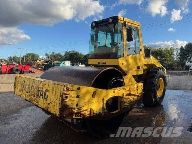 Bomag BW 216 DH-4i Enkelt tromle