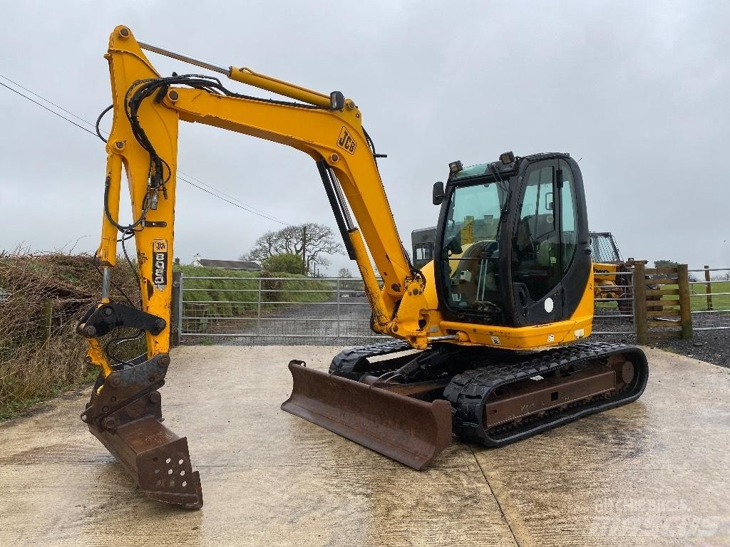 JCB 8080 Midi-gravemaskiner 7t - 12t