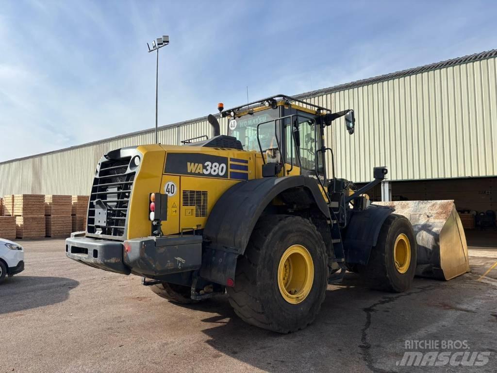 Komatsu WA 380-8 Læssemaskiner på hjul