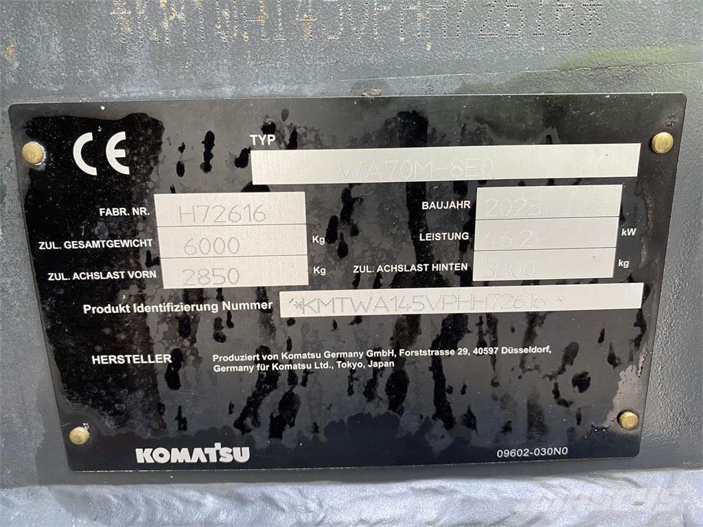 Komatsu WA70M-8EO Læssere