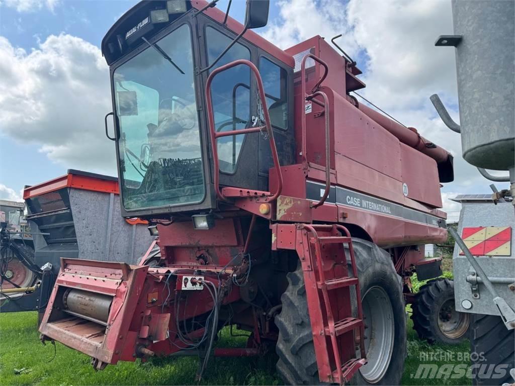 Case IH 1680 Axial Mejetærskere