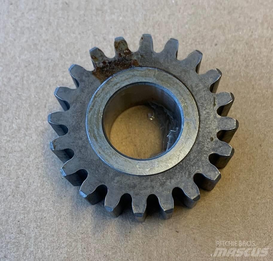 Fiat Gear. 5121106 Gear