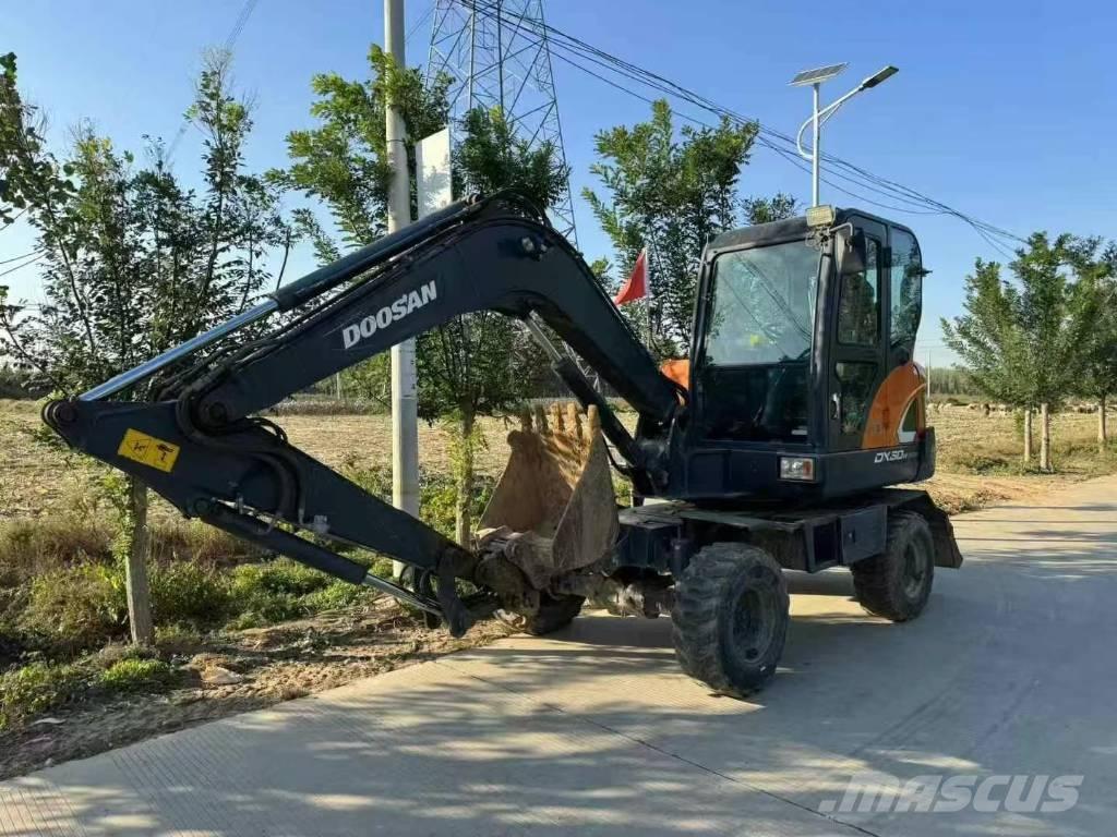 Doosan DX 60 Minigravemaskiner