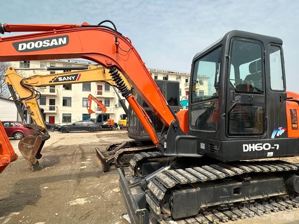Doosan DH 60 Minigravemaskiner