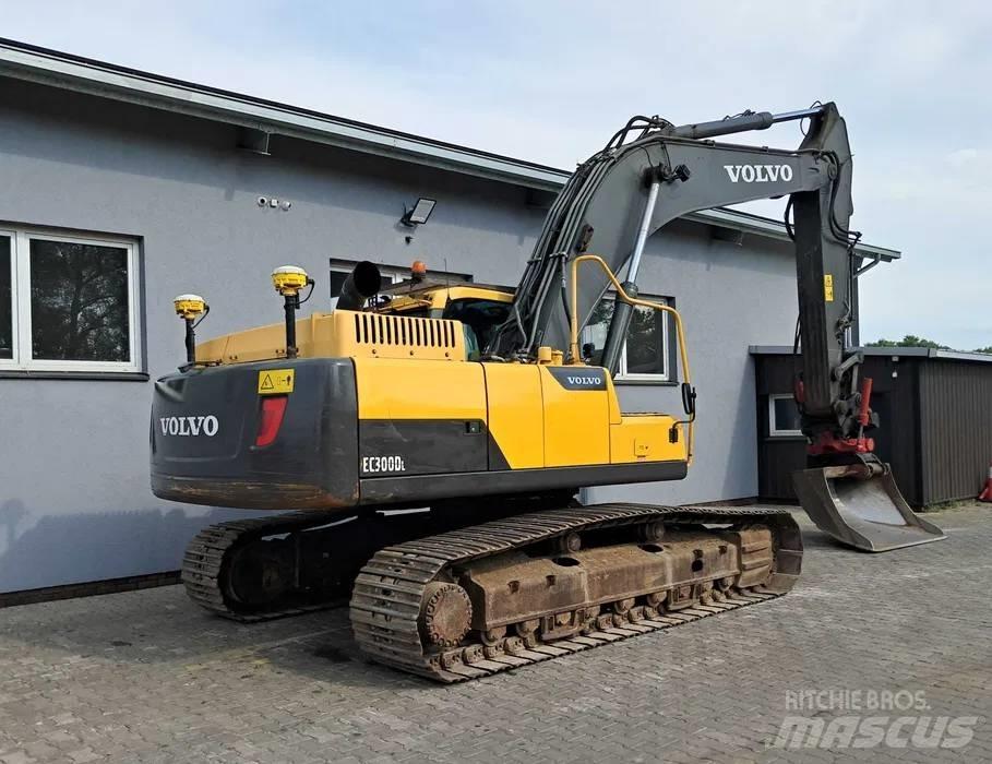 Volvo EC 300 D L Gravemaskiner på larvebånd
