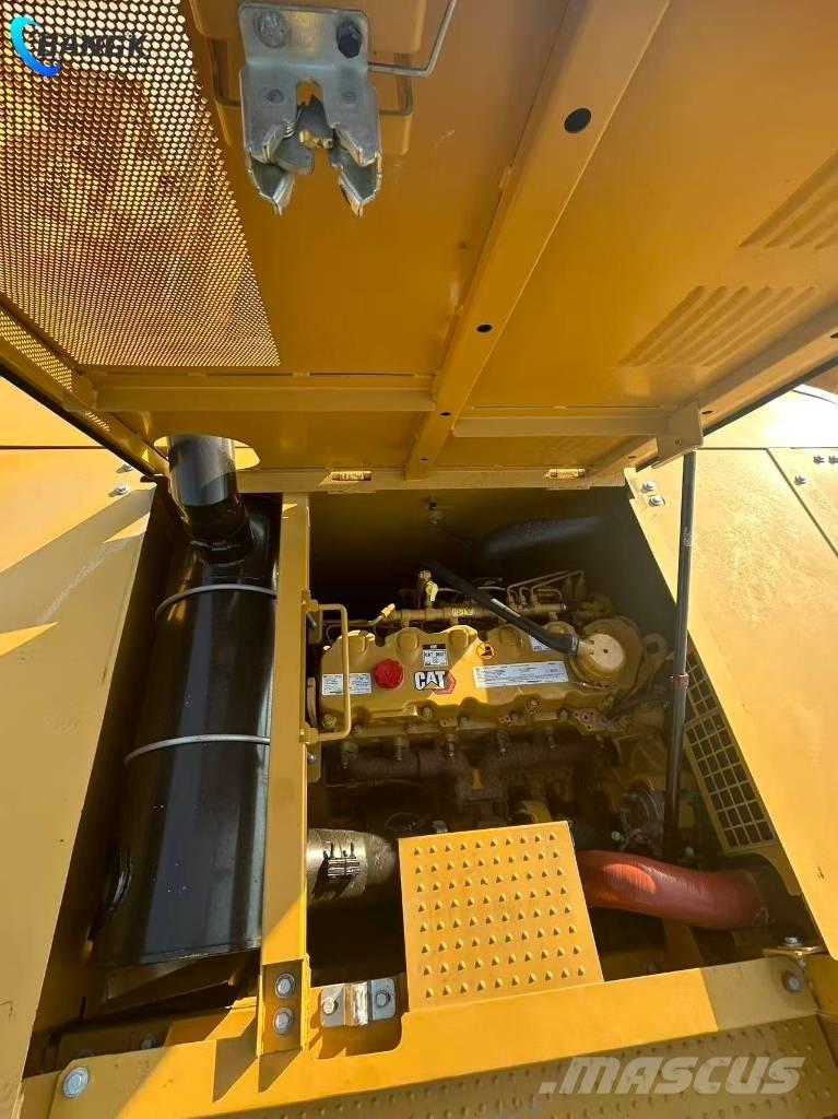 CAT 345 Gravemaskiner på larvebånd