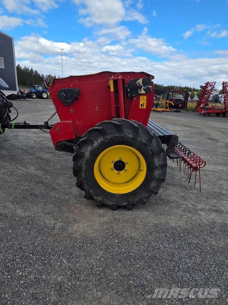 Överum H3000 Såmaskine
