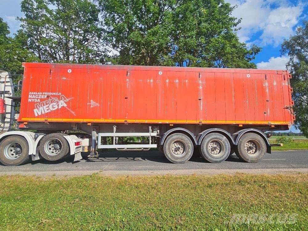 Mega MNW Semi-trailer med tip