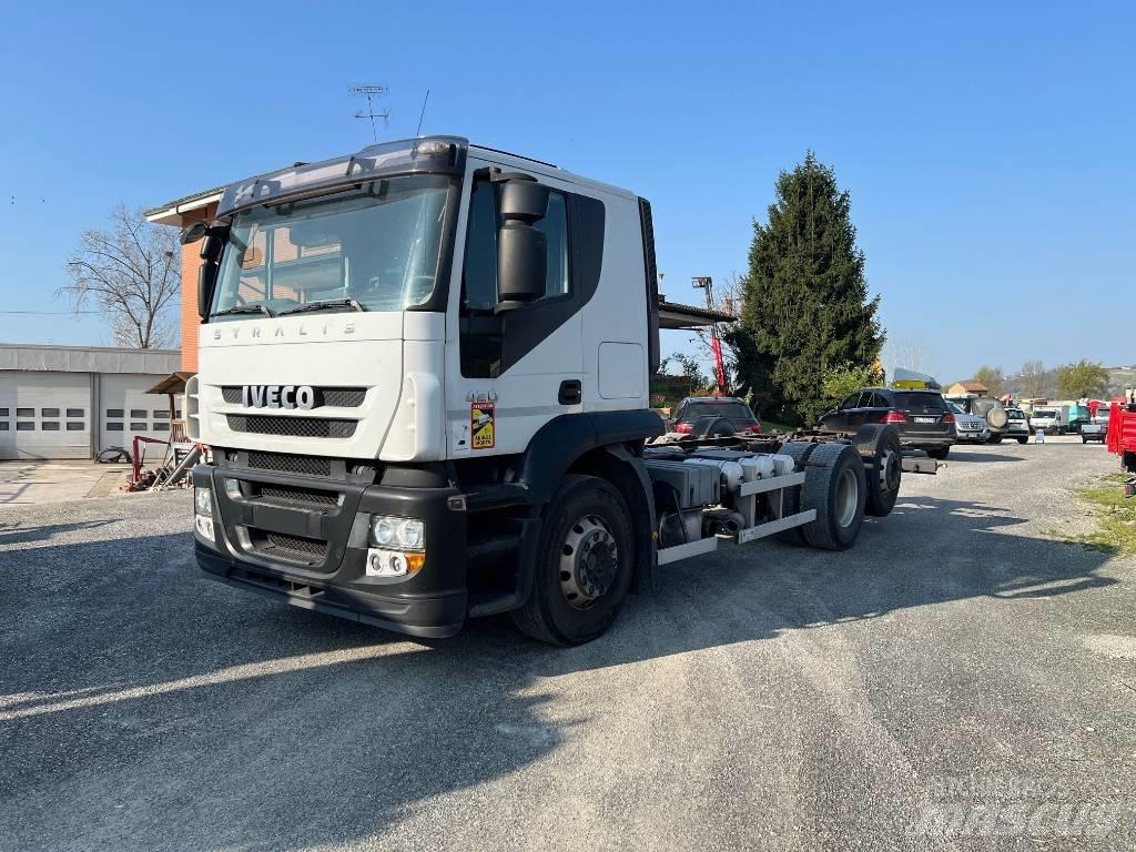 Iveco Stralis 420 Autotransportere / Knæklad