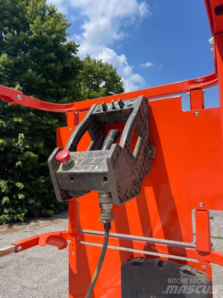 JLG 2030 ES Saxlifte