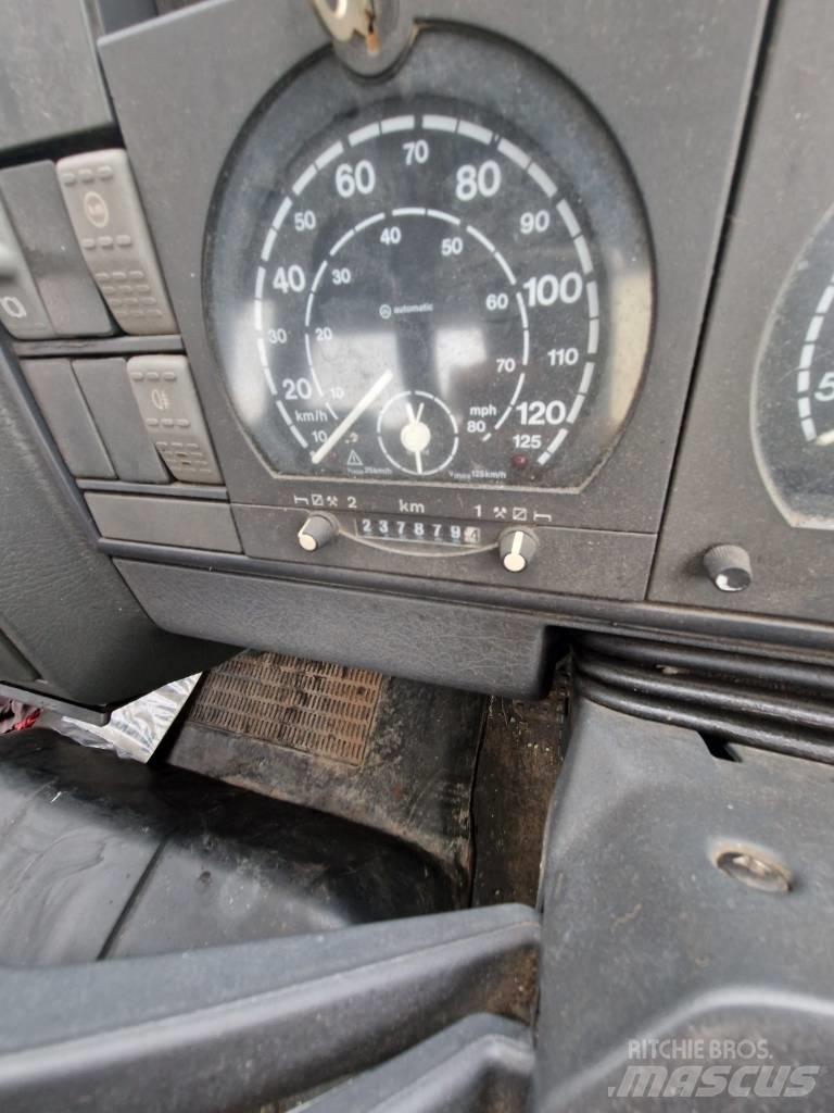 FORD 75E17 Entreprenør - Andet