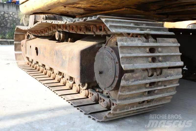 Komatsu PC 120-6E Minigravemaskiner