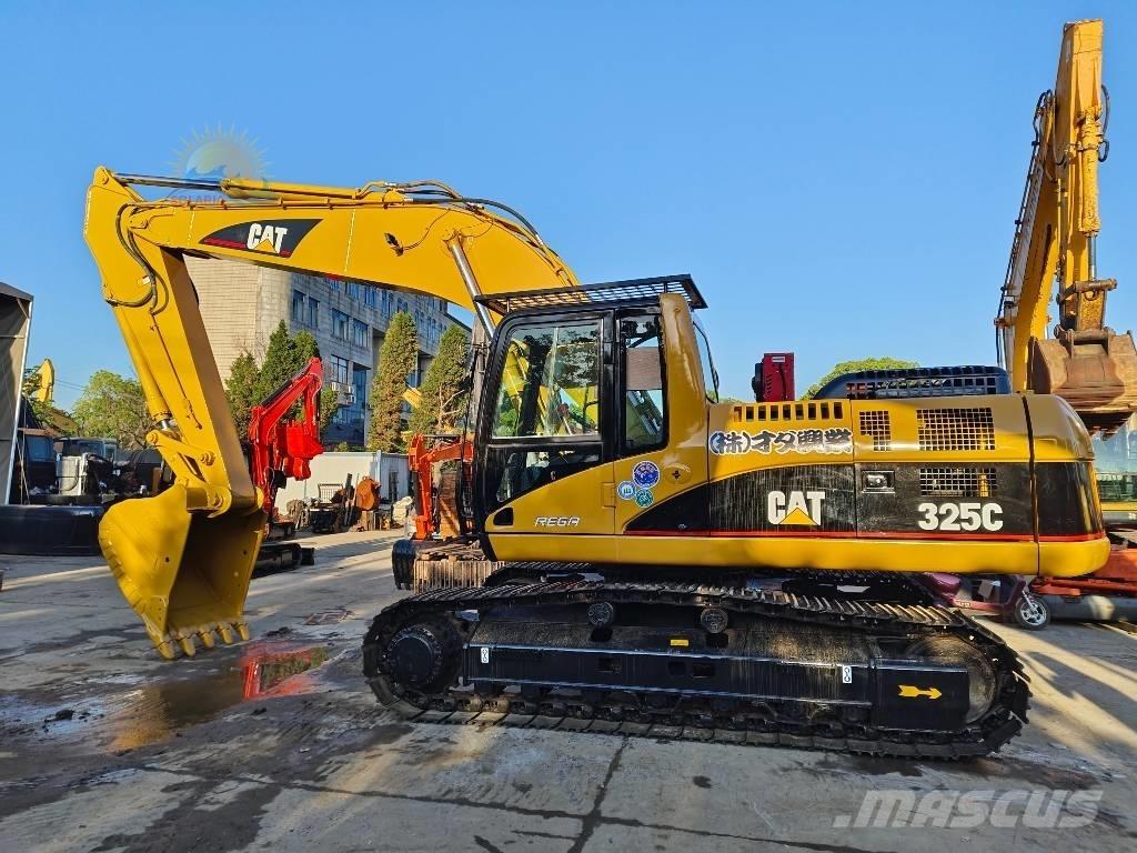 CAT 325 C Gravemaskiner på larvebånd