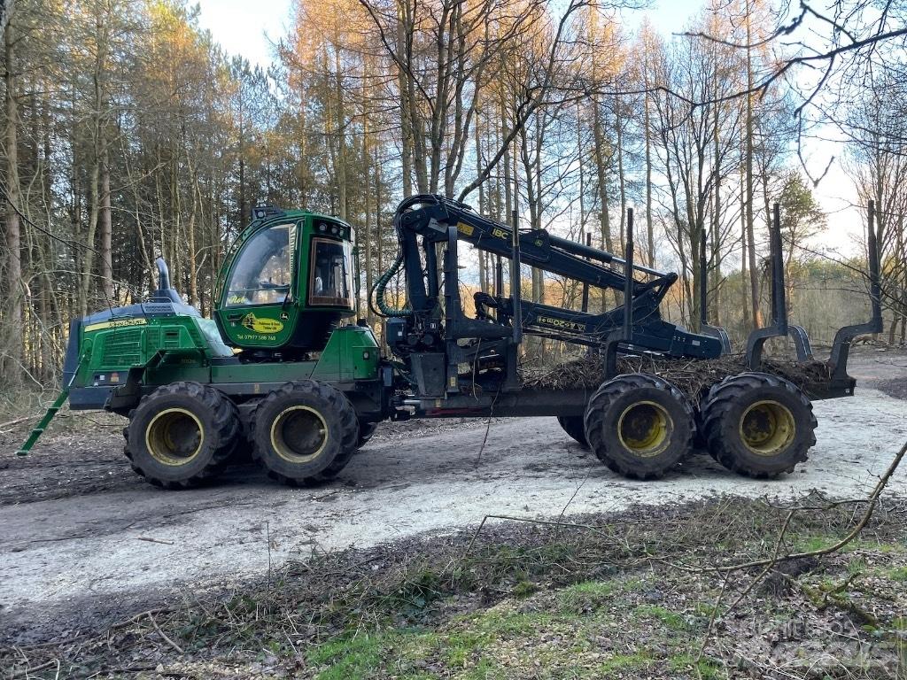 John Deere 1110G Udkørselsmaskiner
