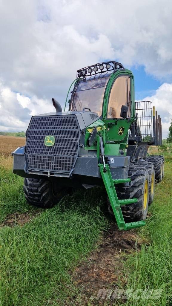 John Deere 1010G Udkørselsmaskiner