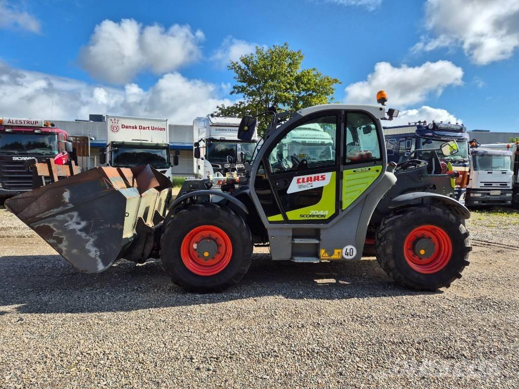CLAAS Scorpion 7044 Teleskoplæssere til landbrug