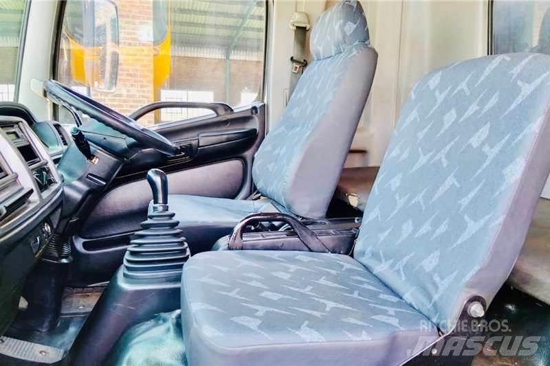 Hino 500 1627 Andre lastbiler