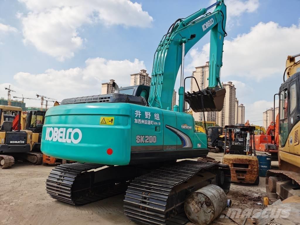 Kobelco SK 200 Gravemaskiner på larvebånd