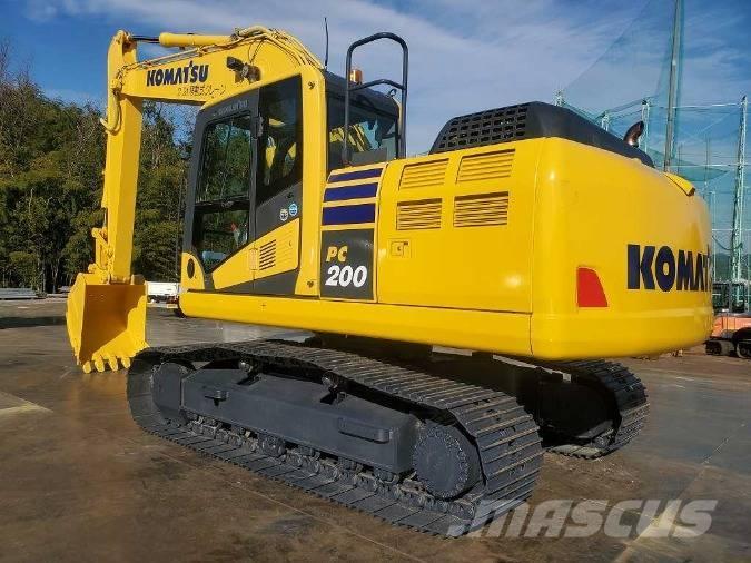 Komatsu PC 200 Gravemaskiner på larvebånd