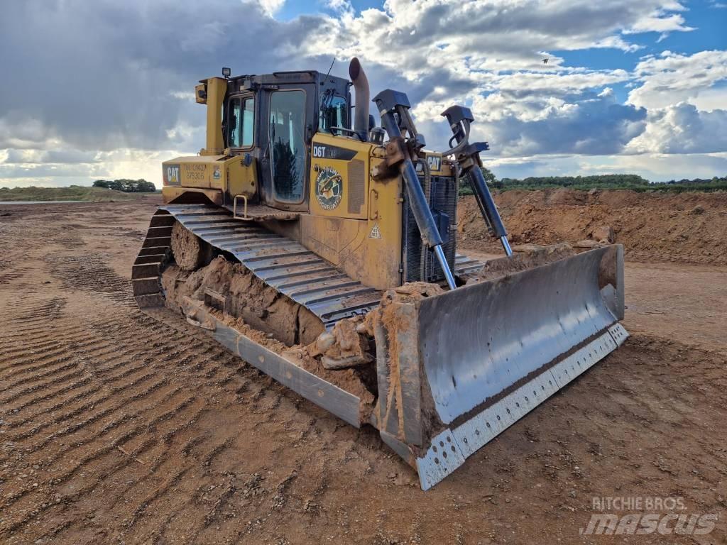 CAT D 6 T LGP Bulldozer på larvebånd