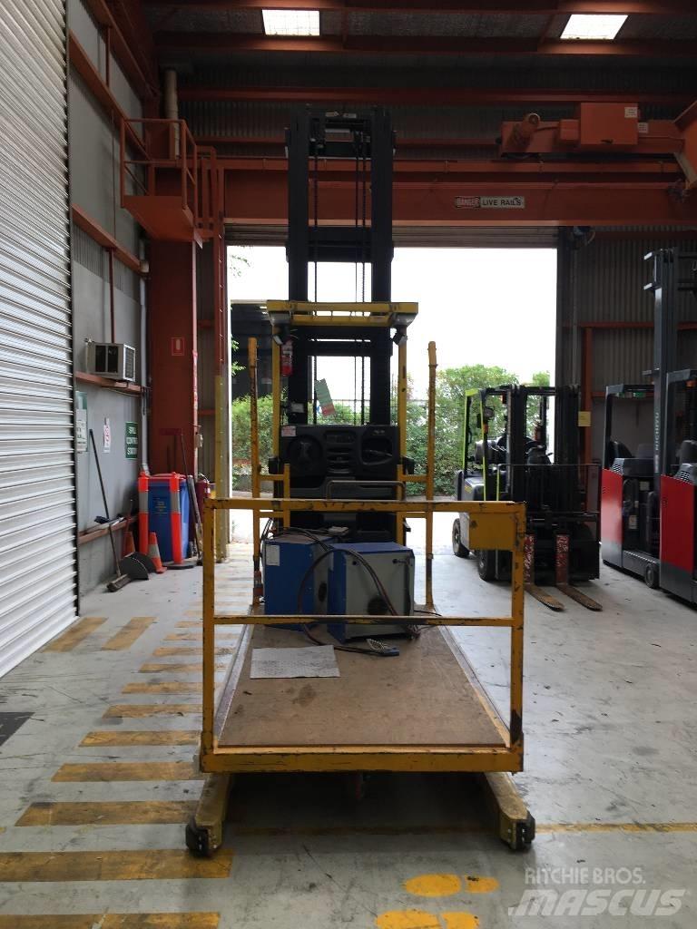 Hyster R30XMF2 Plukketruck, høj