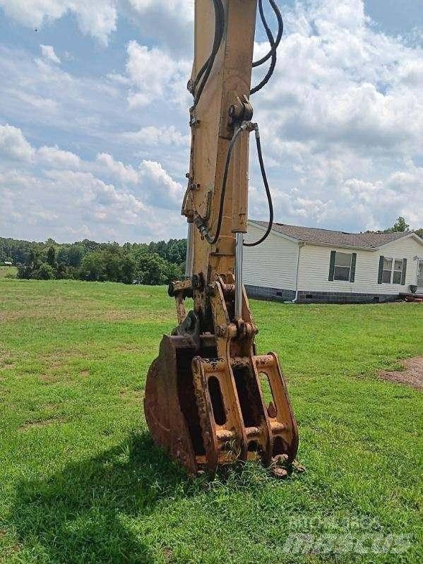 DEERE 160C LC Gravemaskiner på larvebånd