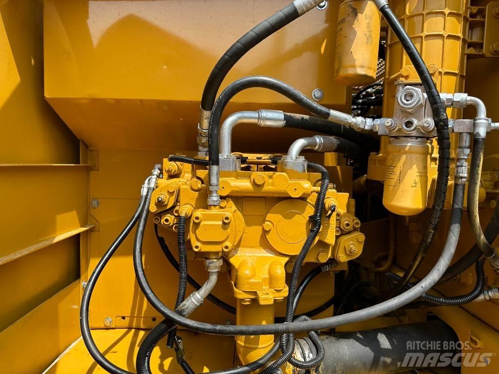 CAT CAT320C Midi-gravemaskiner 7t - 12t