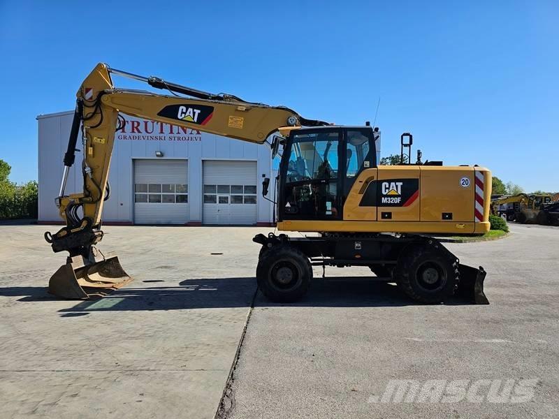 CAT M 320F Gravemaskiner på hjul