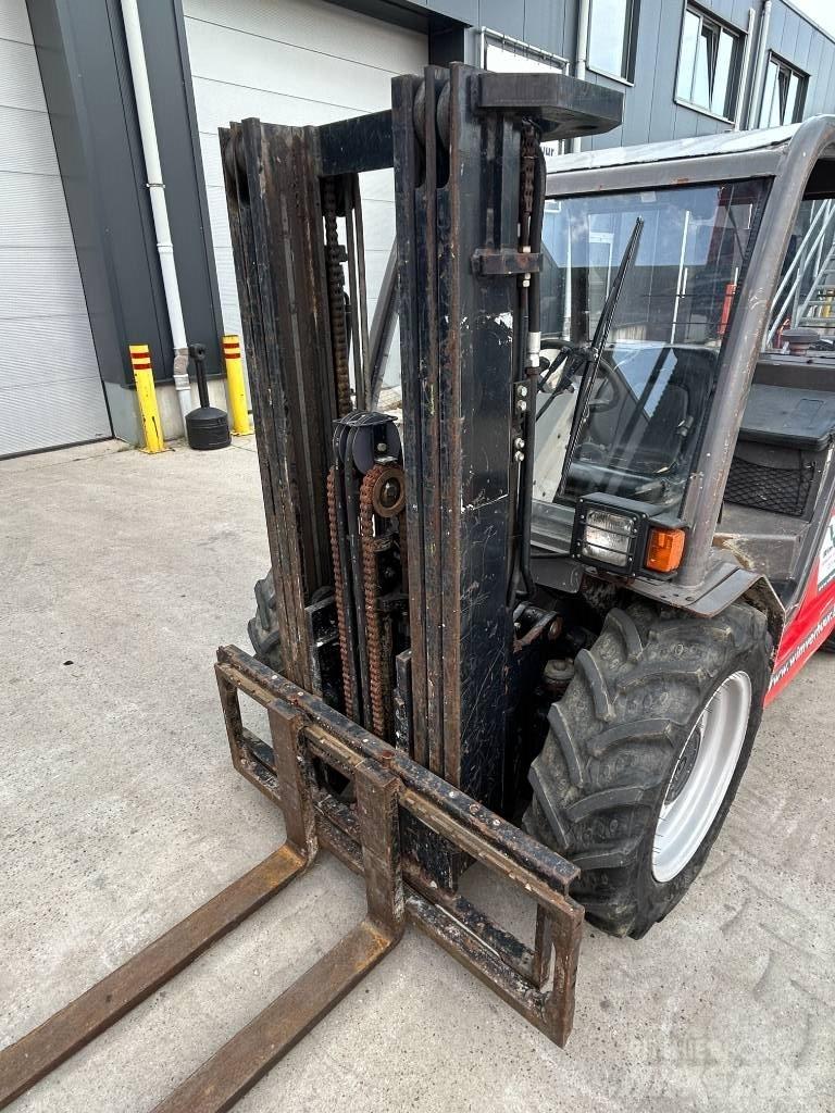 Manitou MH 25.4 Terrængående gaffeltruck