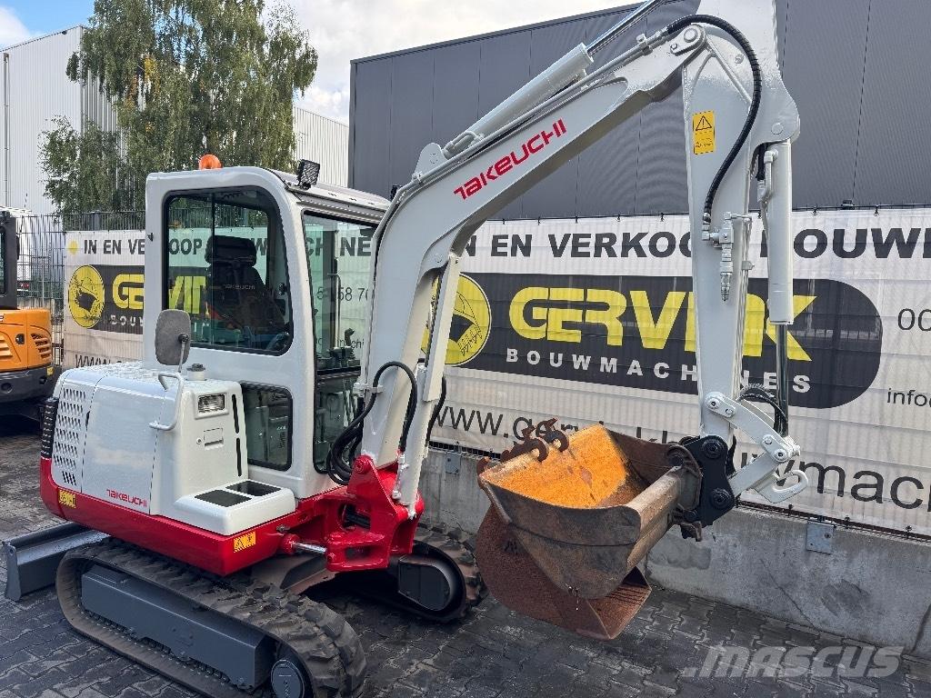 Takeuchi TB125 Minigravemaskiner