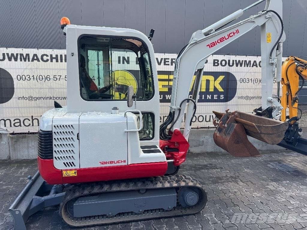 Takeuchi TB125 Minigravemaskiner